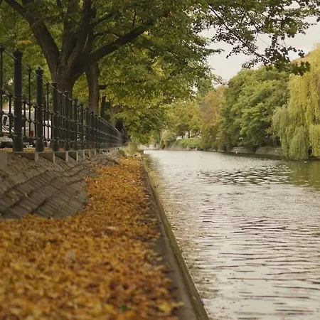 Central, Cozy & Beautiful Designed 2-rooms Apt. Near River