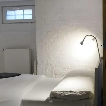 Central, Cozy & Beautiful Designed 2-rooms Apt. Near River