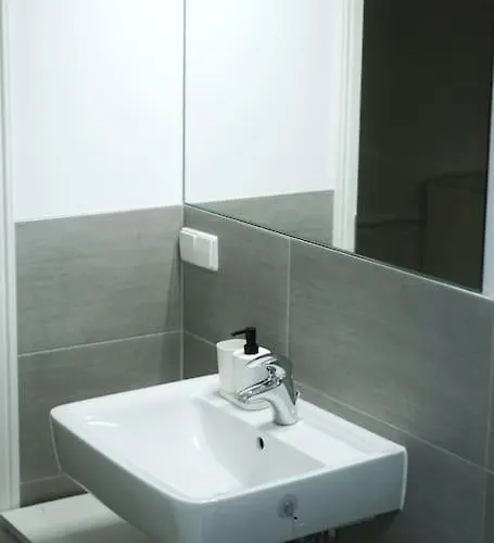 Central, Cozy & Beautiful Designed 2-rooms Apt. Near River * Berlin